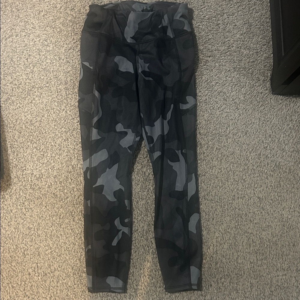 Athleta Camouflage Leggings - Black and Gray